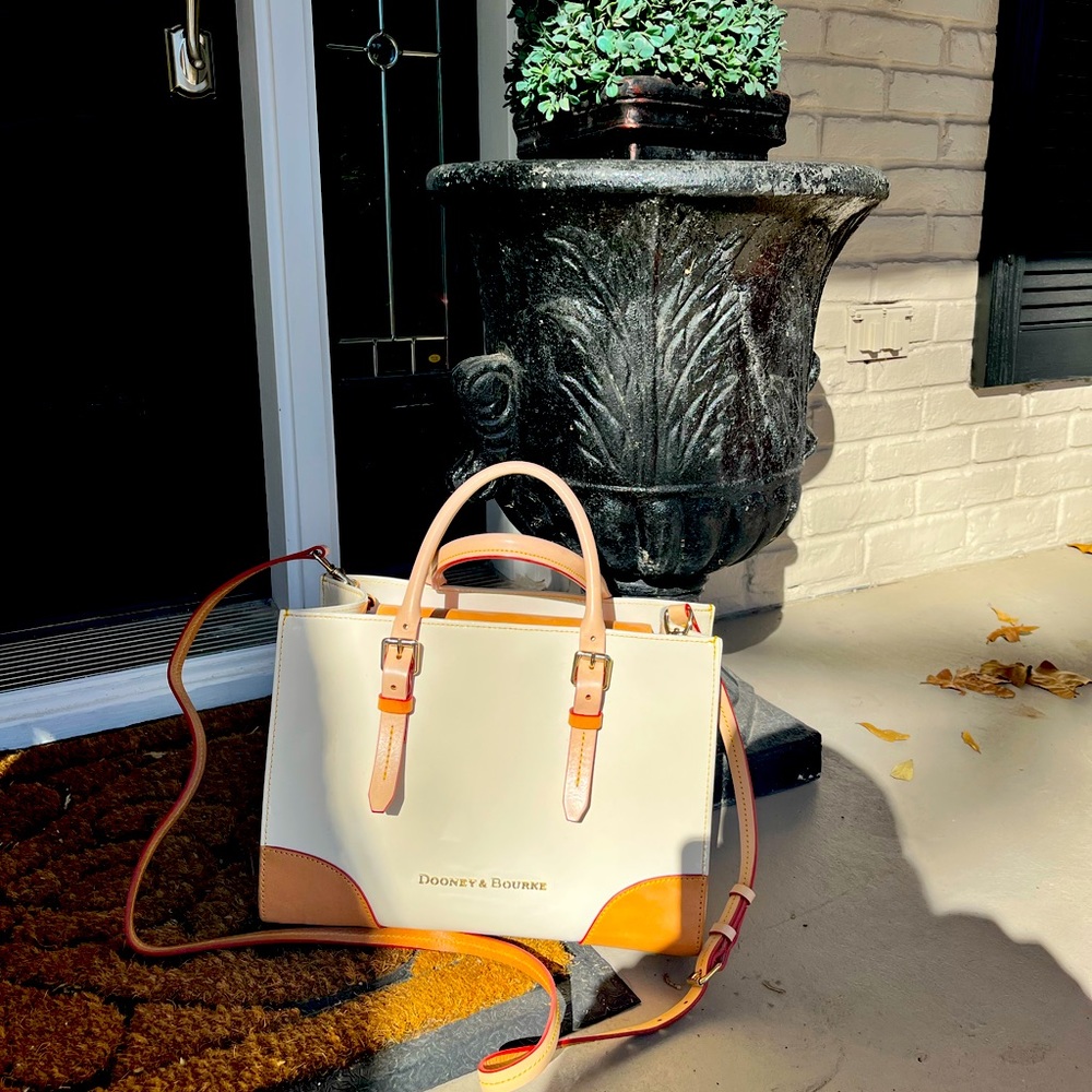 Rooney & Burke white bag with red interior